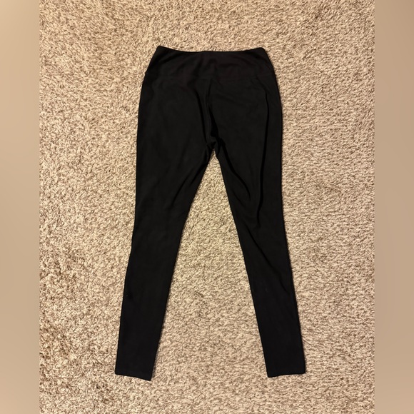 Wonderly Black Faux Suede Leggings - Picture 2 of 8